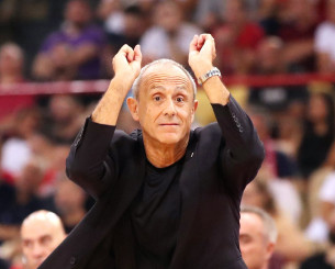 Ο Μεσίνα για το μέλλον του στην Αρμάνι: «Αν θέλουν κάτι άλλο...»