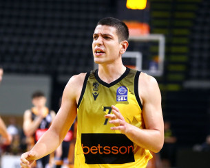 Ο Φλιώνης «αποχαιρέτησε» τον Χατζηχρήστο: «Τυχερός που σε γνώρισα»