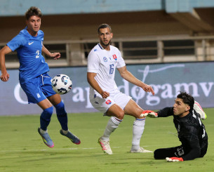 Η σπουδαία εμφάνιση και οι επεμβάσεις του Μανδά στο πρώτο του 90λεπτο με την Εθνική (video)