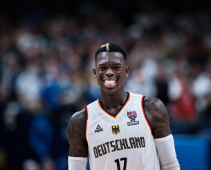 Σε εξαιρετική κατάσταση η Γερμανία του Σρέντερ: Τελευταίο «θύμα» της υπήρξε η Τουρκία