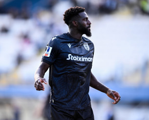 Μπακαγιόκο: «Ο Λουτσέσκου δυσκολεύεται να αντιμετωπίσει κάποιον πρόσωπο με πρόσωπο»