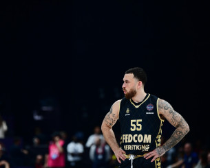 Ο Τζέιμς σκέφτεται ήδη την επόμενη σεζόν: «Η Euroleague θα είναι σκληρή, δεν θα κάνουμε βήματα πίσω»