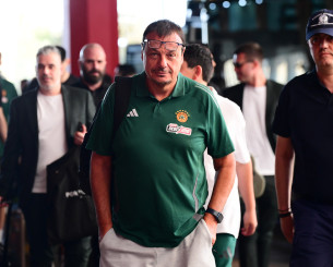 «Αστακός» το ΣΕΦ στην άφιξη του Παναθηναϊκού - Το βίντεο του Athletiko