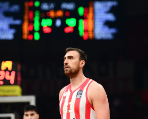 «Δυνατά για Μιλουτίνοφ η Αρμάνι Μιλάνο»