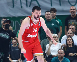 Με Bartzokas ball και χαρακτήρα ξεπέρασε τον εαυτό του