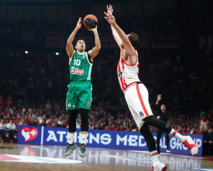 Με «ζεστό» Σλούκα ξεκίνησε το παιχνίδι ο Παναθηναϊκός (video)