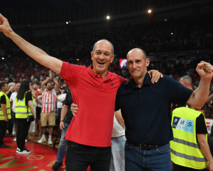 Το ραντεβού Μητσοτάκη - Αγγελόπουλων στο Μαξίμου που έκλεισε το deal για το ΣΕΦ