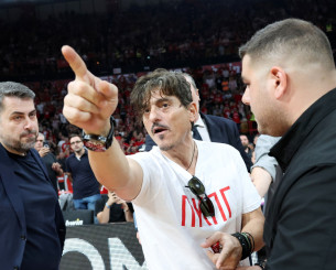 Παναθηναϊκός: «Ήρθε η ώρα η Κυβέρνηση να μαζέψει αυτούς που προσβάλλουν οικογένειες, ιερά και όσια»