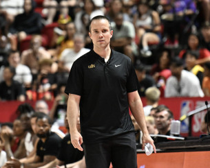 Βρήκαν προπονητή οι Φοίνιξ Σανς: Εκλεκτός τους είναι ο Τζόρνταν Οτ μετά από... έγκριση του Μπούκερ