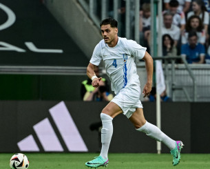 Vlog day με τον Μαυροπάνο στην Εθνική - Τα πειράγματα με τον Τζολάκη και το ποδοβόλεϊ (video)