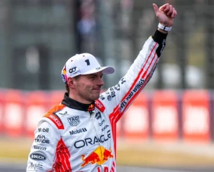 Ο Μαξ Φερστάπεν και η συμφωνία των 100 εκατομμυρίων λιρών που ανατρέπει τα πάντα στη Red Bull!