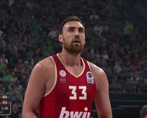 Η καθοριστική εμφάνιση του Μιλουτίνοφ στο ΟΑΚΑ (video)