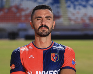 Ανακοινώθηκε από την αλβανική Βλάζνια ο Αλέξανδρος Κούρος