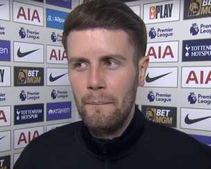 Μια ομάδα - πρότυπο με έναν 32χρονο προπονητή - Γιατί η Μπράιτον... ψαρεύει παίκτες από την Super League;