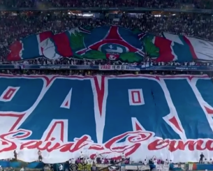 Το καταπληκτικό κορεό των φιλάθλων της Παρί (video)