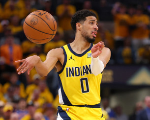 Απίστευτος Χαλιμπάρτον: Μόνο... αυτός και πριν από 40 χρόνια ο Μάτζικ Τζόνσον