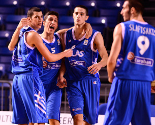 Λαρεντζάκης για την απόσυρση Παπαπέτρου: «Από μικρά παιδιά μαζί»