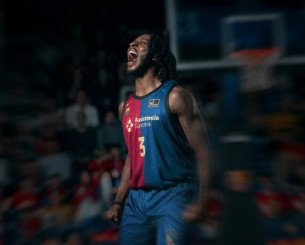 Ο Μάιλς Κέιλ πρώτη μεταγραφή της Μπαρτσελόνα