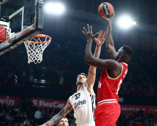 Δίπλα στον Πολονάρα και ο Ολυμπιακός