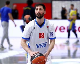 Συνεχίζει στον Πανιώνιο ο Νίκος Γκίκας