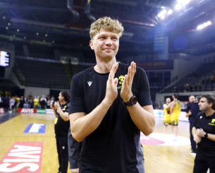 Ο Κουζμίνσκας συνδυάζει διακοπές και... μπάσκετ