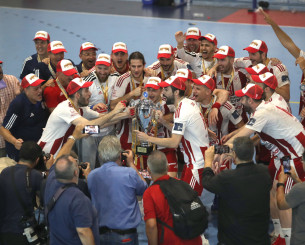 Ο Ολυμπιακός έφτασε την ΑΕΚ σε Πρωταθλήματα στο χάντμπολ