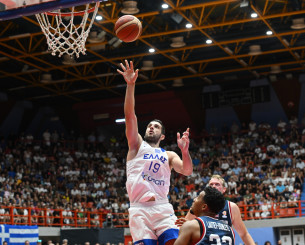 ΕΟΚ και Λιόλιος για Παπαπέτρου: «Σε ευχαριστούμε για την προσφορά σου»