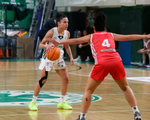 Στον Αθηναϊκό η Καρακασίδου