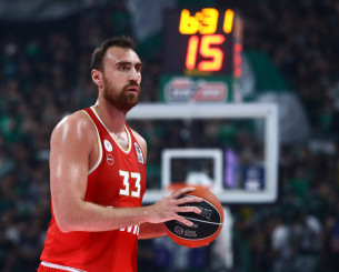 Ο GM της Αρμάνι για τον Μιλουτίνοφ: «Πιστεύαμε ότι θα υπογράψει σε εμάς, ωστόσο κάτι άλλαξε»