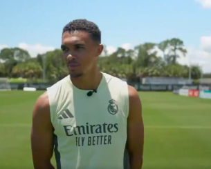 Άρνολντ: «Μπορούν να με υποδεχθούν όπως θέλουν οι φίλοι της Λίβερπουλ» - Τι θα κάνει αν σκοράρει