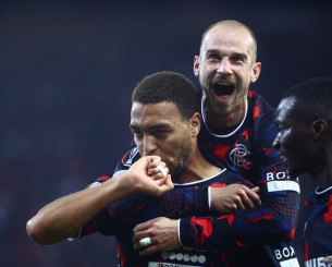 «Τελειώνει του Ντέσερς στην ΑΕΚ, συμφωνία με Ρέιντζερς»