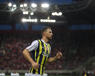 H Φιορεντίνα συμφώνησε με τον Τζέκο για συμβόλαιο μέχρι το 2027