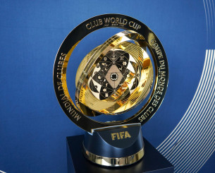 Χρυσός... διαστημικός θησαυρός - Το τρόπαιο των 200.000 ευρώ στο Παγκόσμιο Κύπελλο Συλλόγων