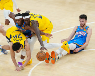 Νέο come back των Πέισερς που νίκησαν στην Ιντιάνα τους Θάντερ και πήραν ξανά προβάδισμα (video)