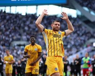 Ο Μίλνερ ανανέωσε με την Μπράιτον και κυνηγάει ένα τρομερό ρεκόρ στην Premier League