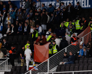 Απεβίωσε ο φίλαθλος που κατέρρευσε στις κερκίδες κατά τη διάρκεια του Φινλανδία - Πολωνία