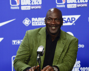 Ένα γαριδάκι πωλήθηκε πάνω από 8.000 δολάρια επειδή απλώς... έμοιαζε στον Τζόρνταν