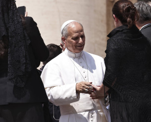 Ο Πάπας εμφανίστηκε στο Βατικανό με καπέλο της αγαπημένης του ομάδας