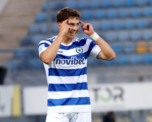 Ο Νίκολιτς επικοινώνησε με Καλοσκάμη