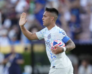 Με οδηγό Λαουτάρο, βάζει «πλώρη» για τα προημιτελικά