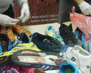 Η ΕΟΚ συγκεντρώνει αθλητικά παπούτσια στο πλαίσιο του EuroBasket γυναικών