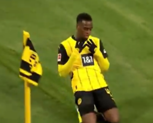 Στην Τσέλσι ο Γκίτενς από την Ντόρτμουντ