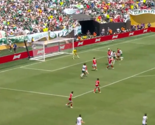 Με αυτογκόλ κάνει το 1-0 η Παλμέιρας κόντρα στην Αλ Αχλί (video)