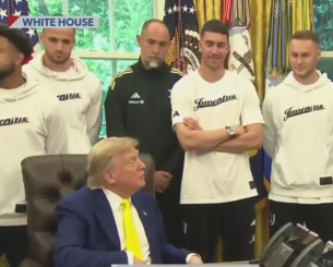 Αντιδράσεις για το σχόλιο του Τραμπ στους παίκτες της Γιουβέντους:  «Θα μπορούσε μια γυναίκα να παίξει στην ομάδα σας;»