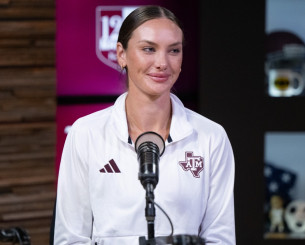 «Είναι απίστευτα πανέμορφη» - Επαγγελματίας μοντέλο θα κάνει το ντεμπούτο της στο Wimbledon