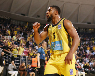 Ο Άρης θέλει να φέρει ξανά στη Θεσσαλονίκη τους Ντε Τζούλιους και Χάνλαν