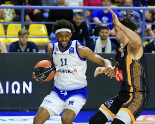 Λιούις: «Ο Πανιώνιος προσπαθεί να εξελιχθεί, να φτάσει εκεί που ήταν παλιότερα»