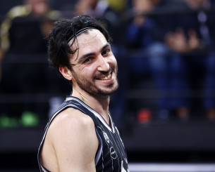 Έκλεισε Κατσίβελη η ΑΕΚ