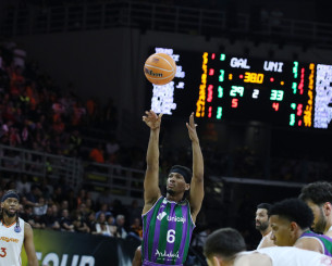 Η Βαλένθια συνεχίζει την ενίσχυση: Απέκτησε τον Τέιλορ από τη Μάλαγα