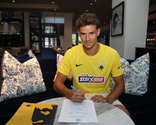 Ο Ρέλβας μέχρι το 2029 στην ΑΕΚ